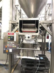 Oil seal ring bagging machine
